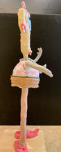 Charger l'image dans la galerie, BA9776 - Marguerite - LUC BOUCHARD - 13.75X6X4
