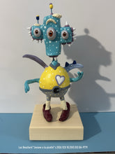 Charger l'image dans la galerie, BA9779 - Josiane a la picotte - LUC BOUCHARD - 10.25X5.5X3.5

