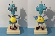 Charger l'image dans la galerie, BA9779 - Josiane a la picotte - LUC BOUCHARD - 10.25X5.5X3.5
