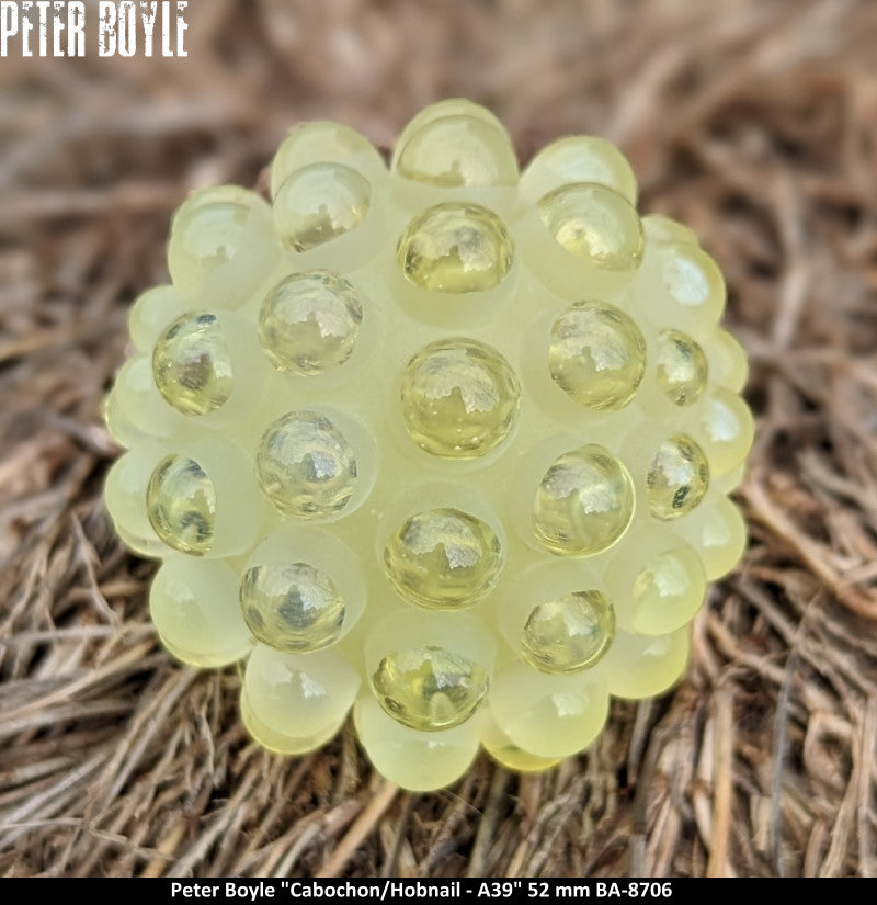 BA8706 - PETER BOYLE (A39) -Cabochon/Hobnail (52MM) - ART GLASS - ART VERRIER